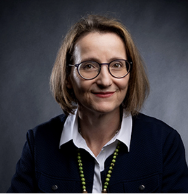 Sylvie Castillo — Coach Certifiée HEC Paris, Leader Conscient